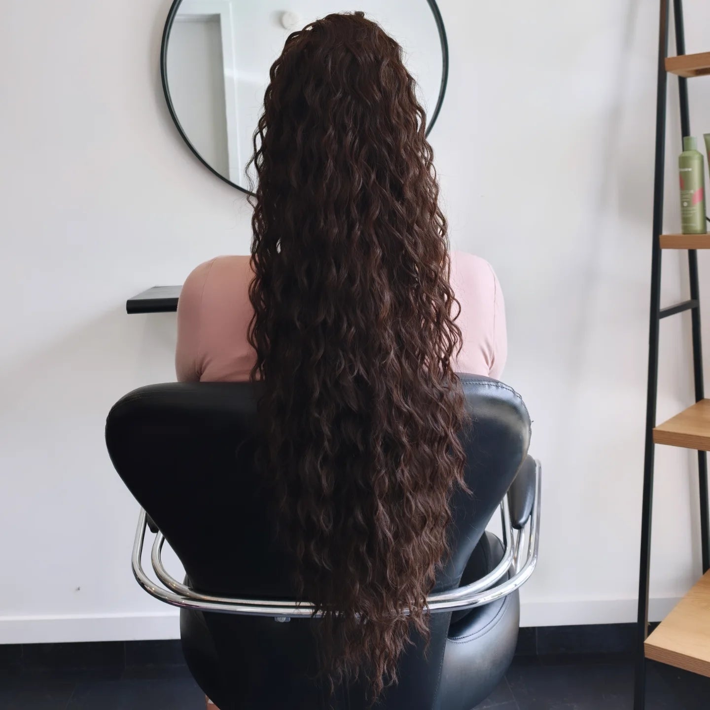 28" Wet n Wavy Cocoa Noir