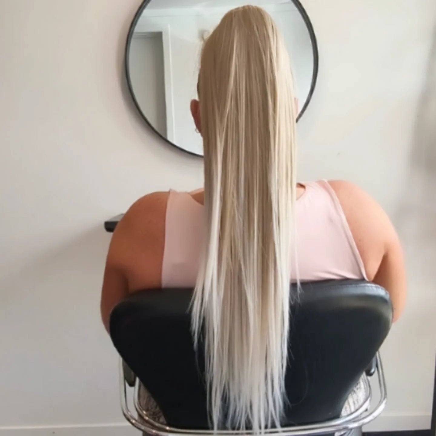 28" Sleek n Snatched Iced Blonde