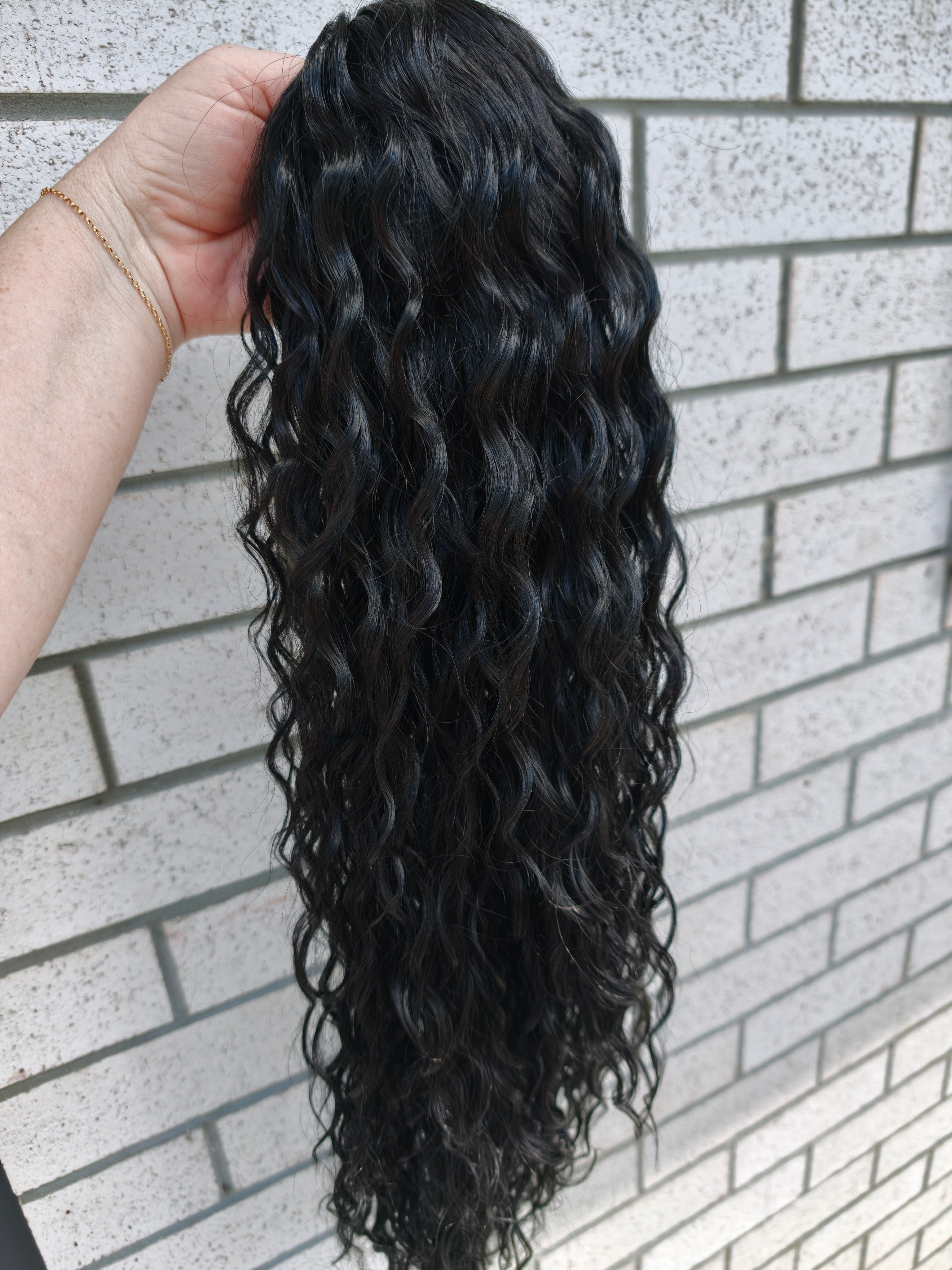 28" Wet n Wavy Midnight Noir