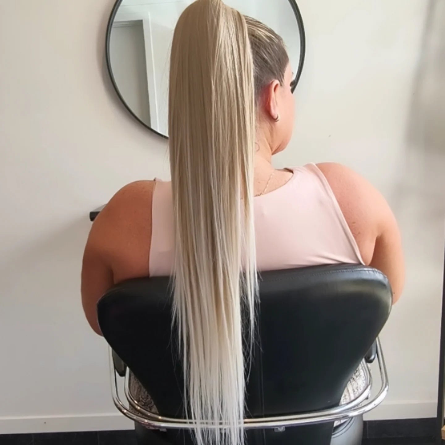 28" Sleek n Snatched Iced Blonde